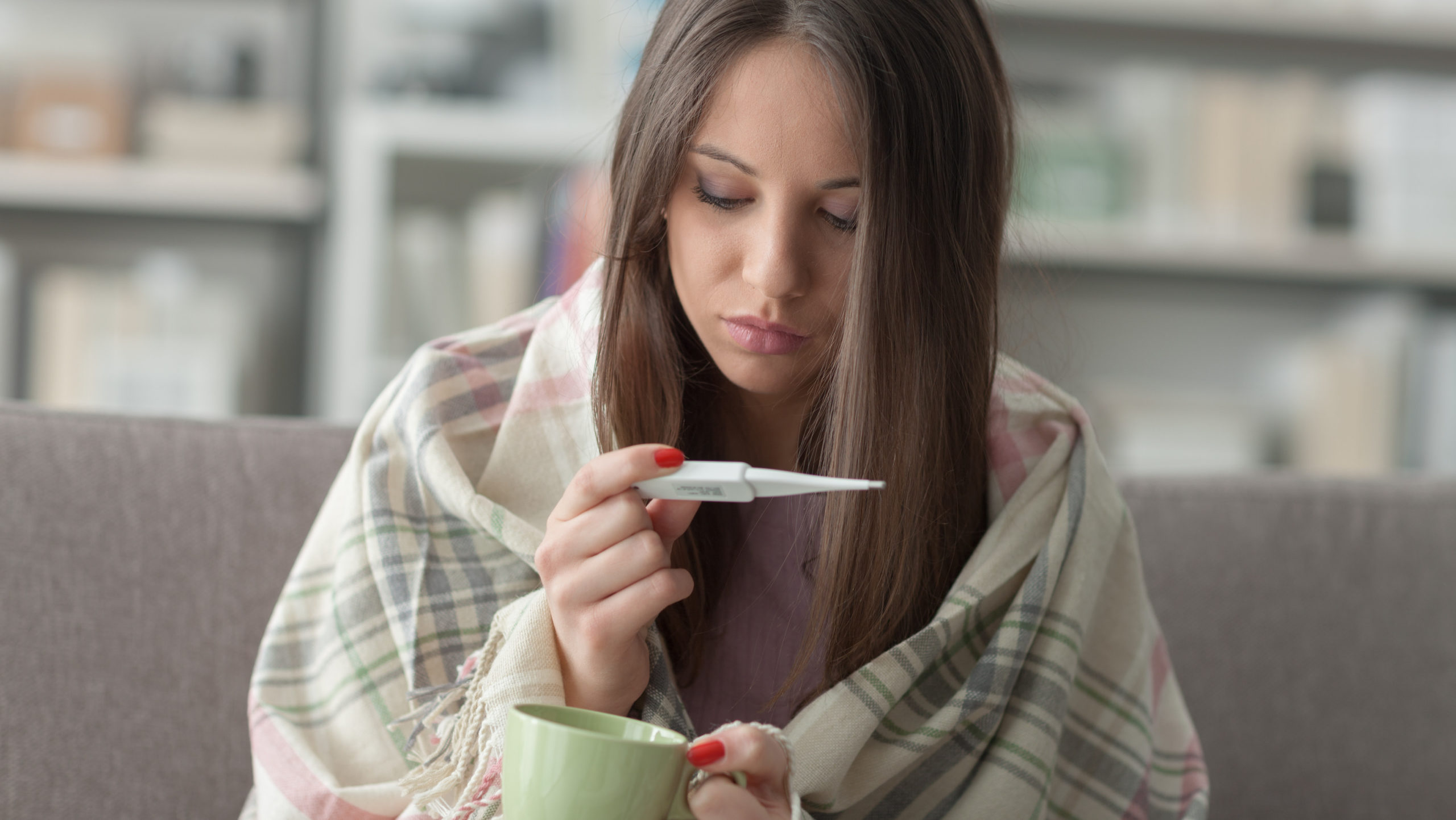 Температура при кисте яичника: может ли быть, причины повышения